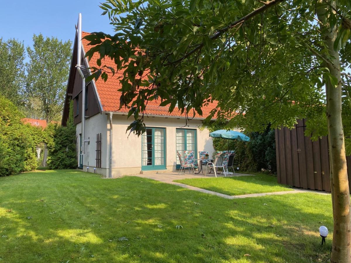 Ferienhaus Hase Villa Бург Екстериор снимка